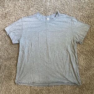 Lulu Lemon Grey All Yours Tee size 8